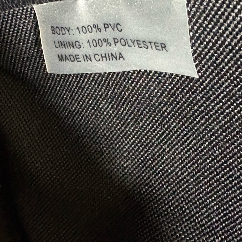 C. Wonder large Signature Tote - Picture 7 of 12